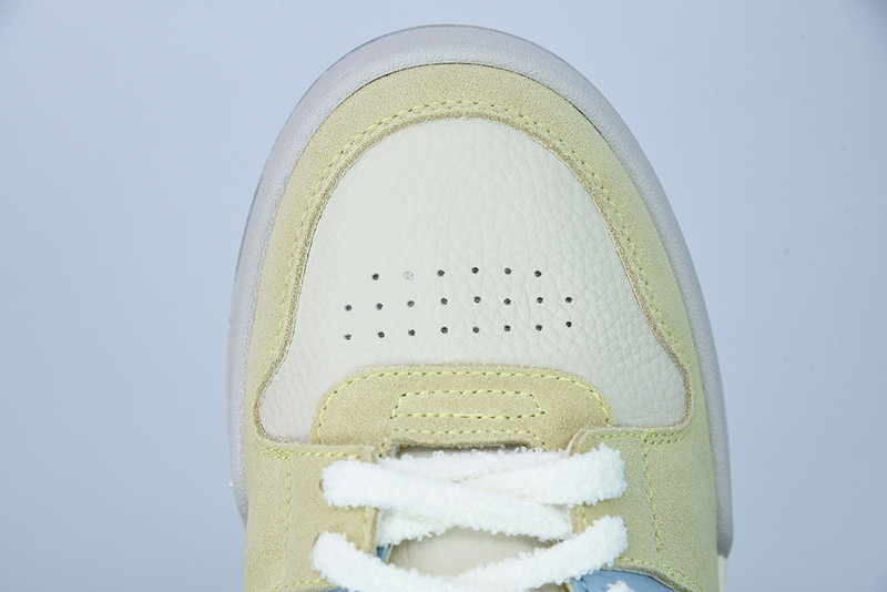 fen sneaker