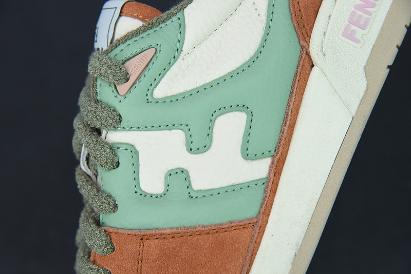 fen sneaker